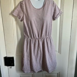 Old Navy summer casual dress; pink and white stripe; elastic waist; short sleeve